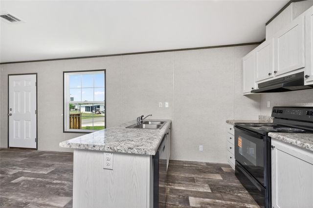 7400 BECKLEY STREET, Port Charlotte, FL 33981