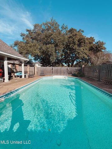 1202 Heidenheim Drive, Pascagoula, MS 39581