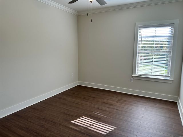 15530 Fieldside Ave, Baton Rouge, LA 70816