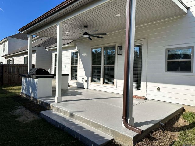 15530 Fieldside Ave, Baton Rouge, LA 70816