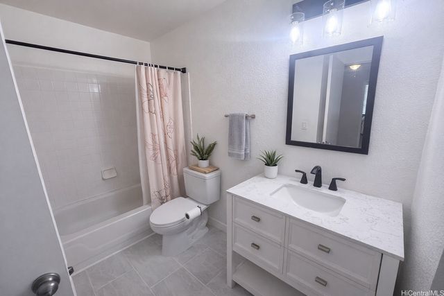 95-833 Wikao Street C103, Mililani, HI 96789