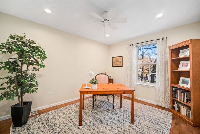 315 Dicenzo Blvd 315, Marlborough, MA 01752