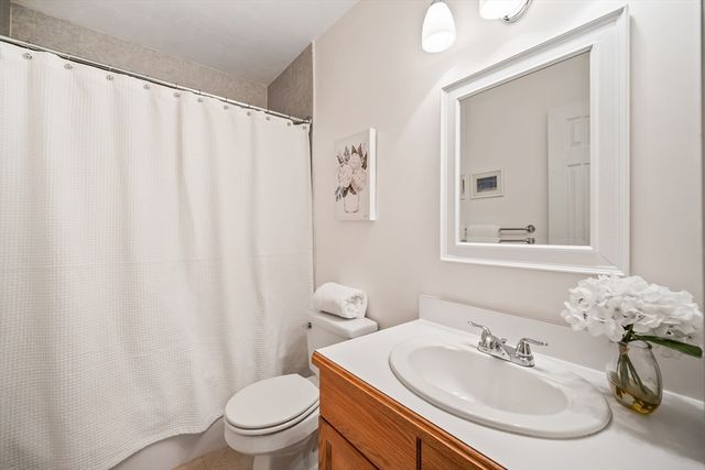 315 Dicenzo Blvd 315, Marlborough, MA 01752