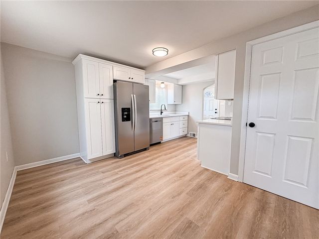 3806 Sarah St, Mckeesport, PA 15132