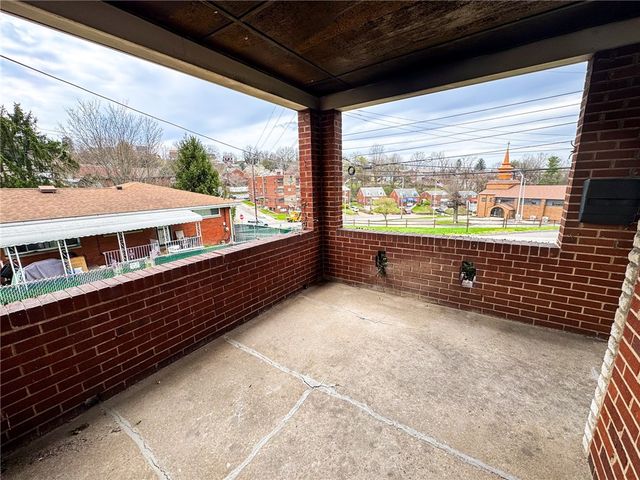 3806 Sarah St, Mckeesport, PA 15132