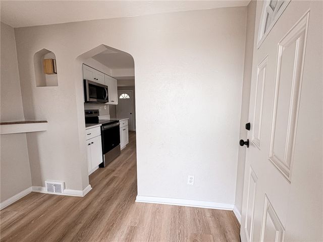 3806 Sarah St, Mckeesport, PA 15132