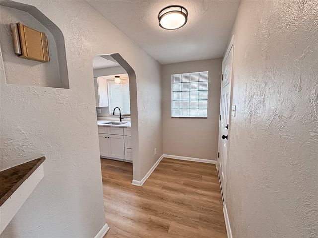 3806 Sarah St, Mckeesport, PA 15132