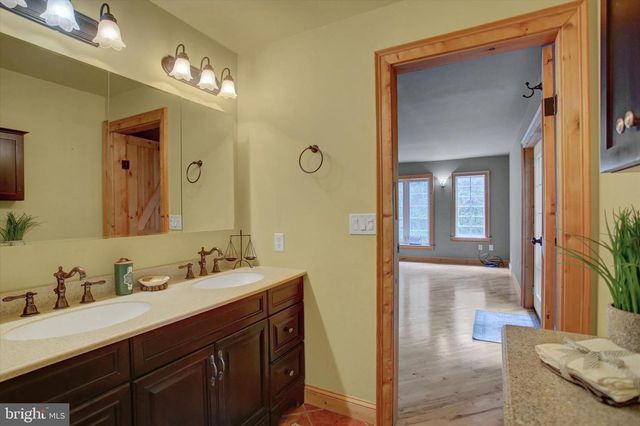 19540 ELK RIDGE DR, Keedysville, MD 21756