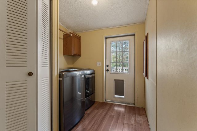 21864 Mccain Lane, Edwardsburg, MI 49112