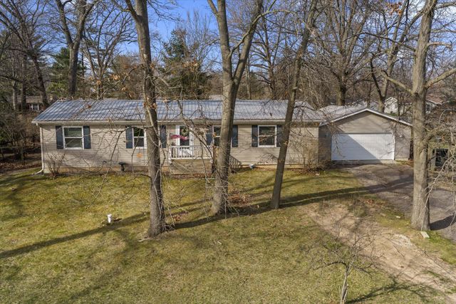 21864 Mccain Lane, Edwardsburg, MI 49112