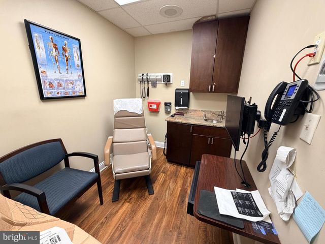 1313 WOLF ST, Philadelphia, PA 19148