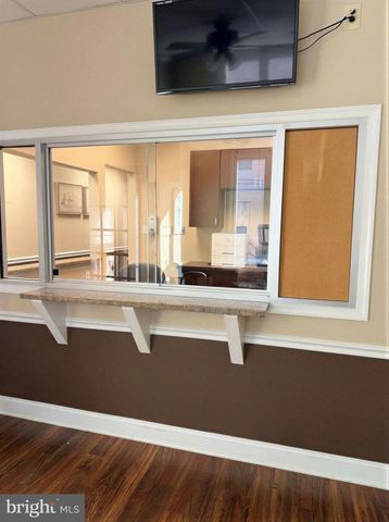 1313 WOLF ST, Philadelphia, PA 19148