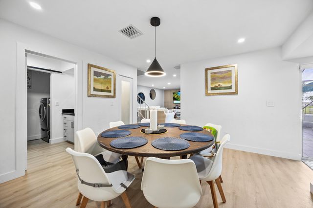 12049 N Basin St Street N, Wellington, FL 33414