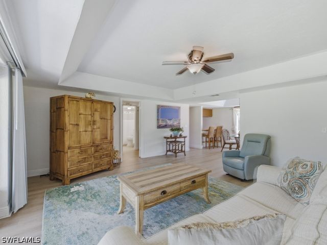 3207 Horse Carriage WAY 403, Naples, FL 34105