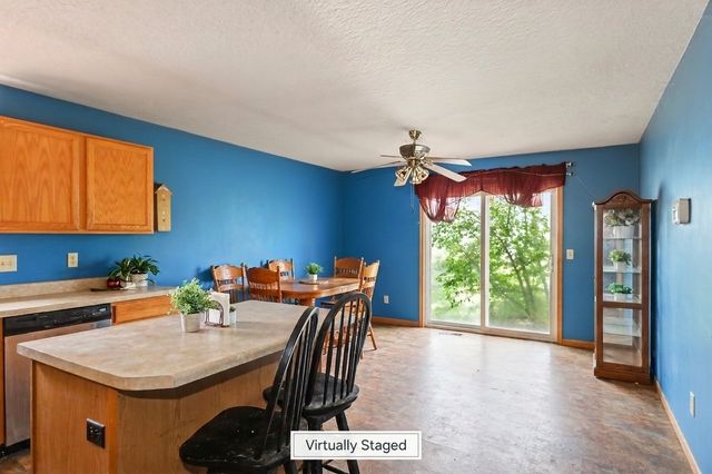 4615 E Merced Street, Des Moines, IA 50317