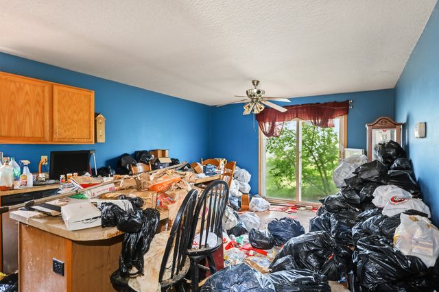 4615 E Merced Street, Des Moines, IA 50317