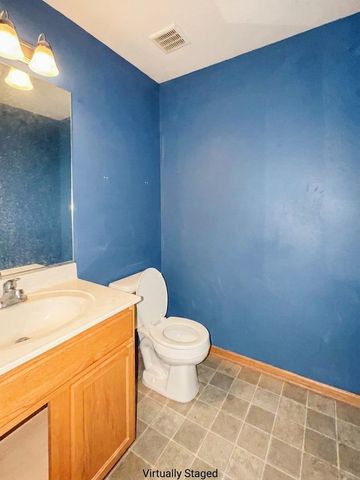 4615 E Merced Street, Des Moines, IA 50317