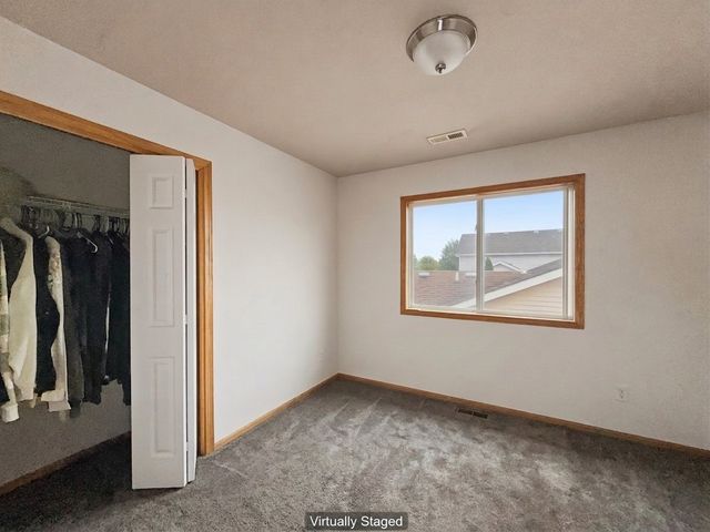 4615 E Merced Street, Des Moines, IA 50317