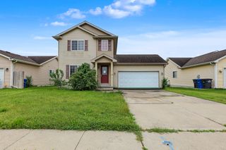 4615 E Merced Street, Des Moines, IA 50317