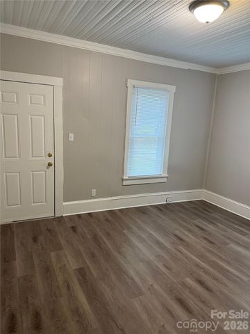 481 Lincoln Street, Cramerton, NC 28032