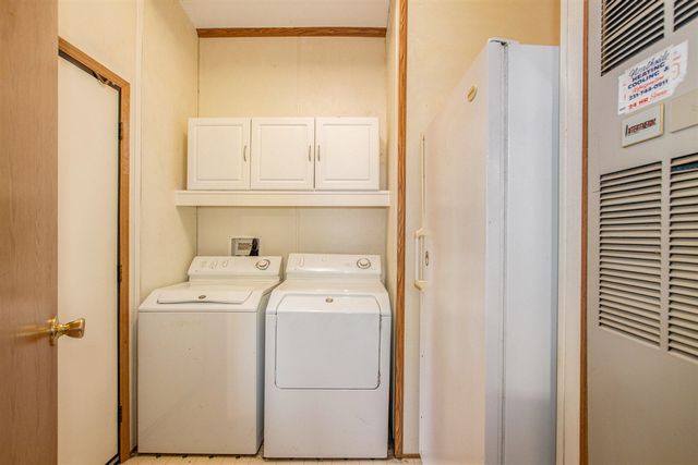 102 Apple Court, Muskegon, MI 49445