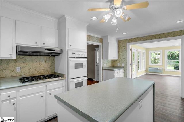 17 Seabury Drive, Greenville, SC 29615