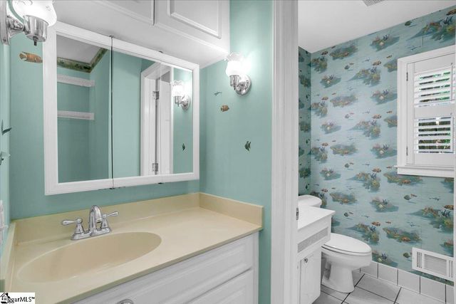 17 Seabury Drive, Greenville, SC 29615
