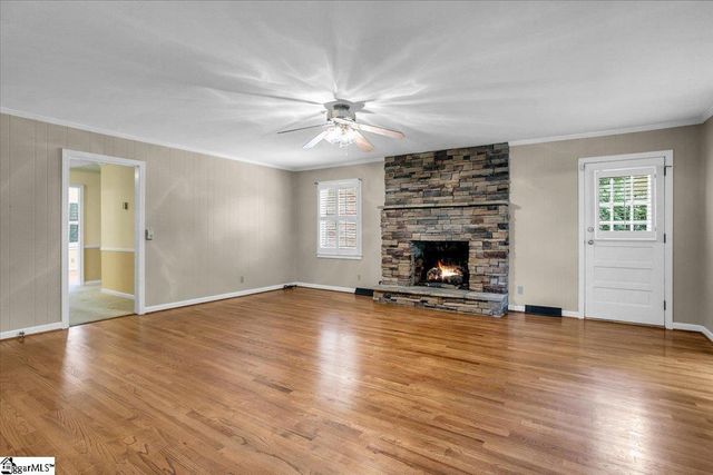 17 Seabury Drive, Greenville, SC 29615