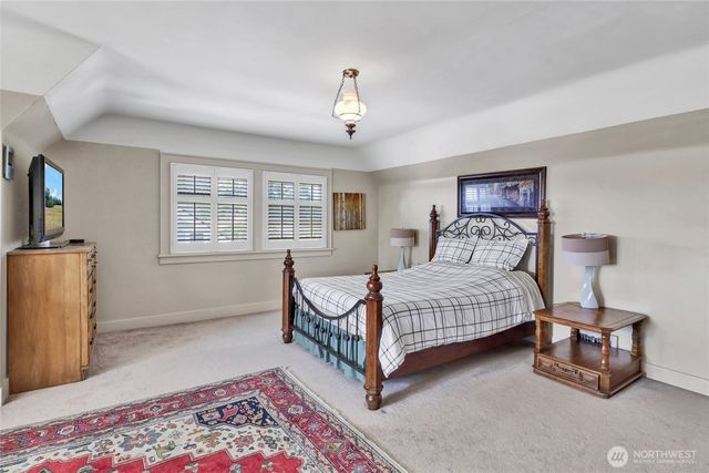 2900 Cornwall Avenue, Bellingham, WA 98225