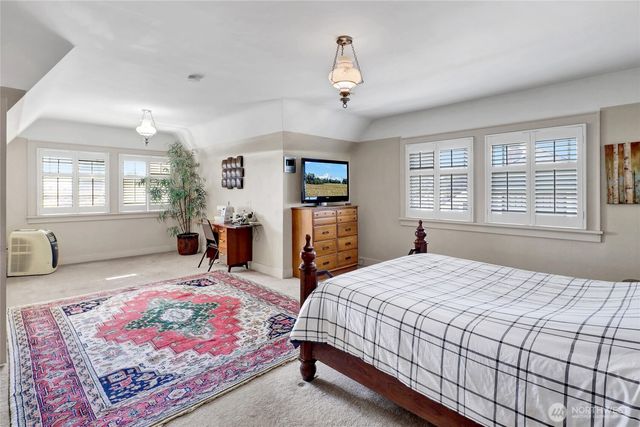 2900 Cornwall Avenue, Bellingham, WA 98225