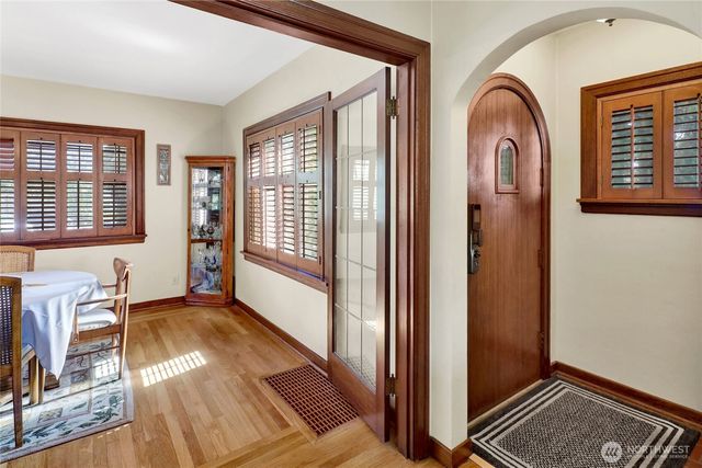 2900 Cornwall Avenue, Bellingham, WA 98225