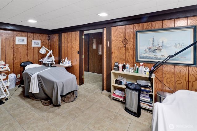 2900 Cornwall Avenue, Bellingham, WA 98225