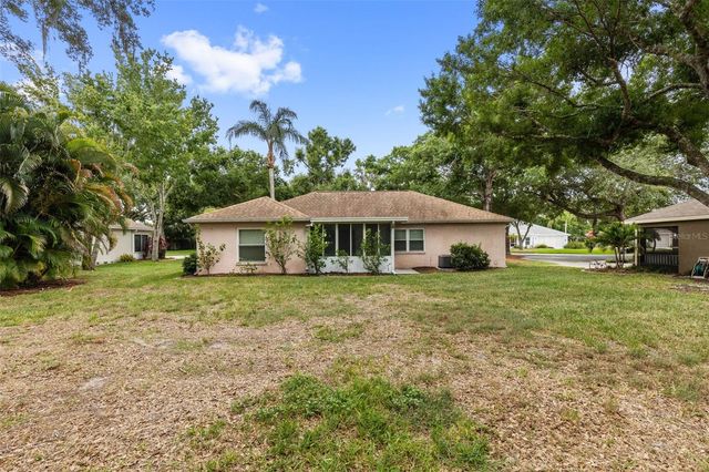1414 BLUEWATER DRIVE, Sun City Center, FL 33573