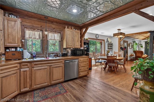 7817 Hill Top Terrace, Hackett, AR 72937