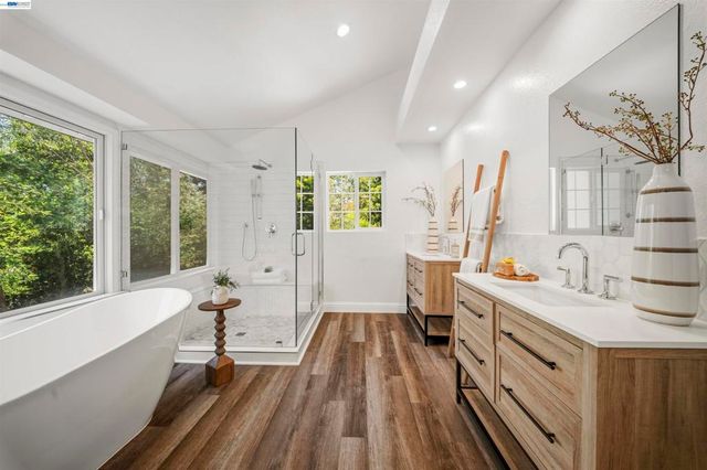 11263 Rolling Hills Dr, Dublin, CA 94568