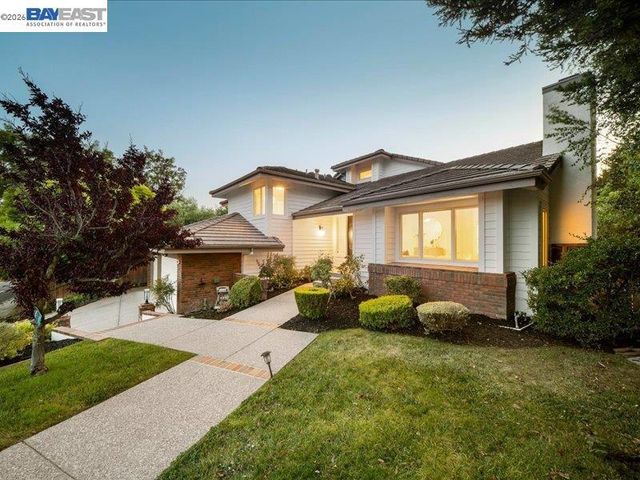 11263 Rolling Hills Dr, Dublin, CA 94568