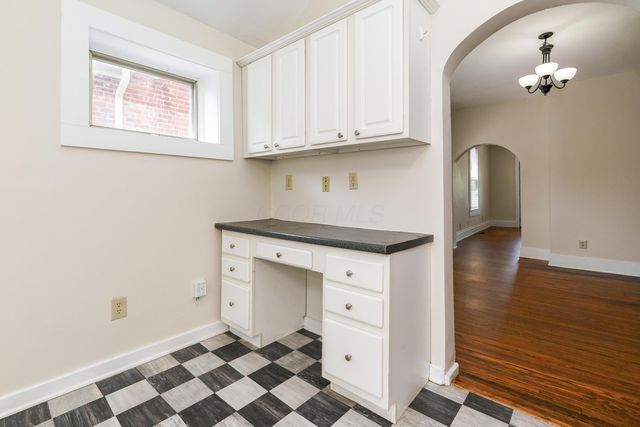 686 Hamlet Street, Columbus, OH 43215