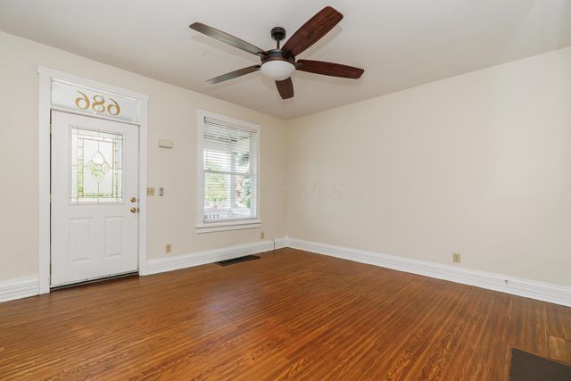 686 Hamlet Street, Columbus, OH 43215