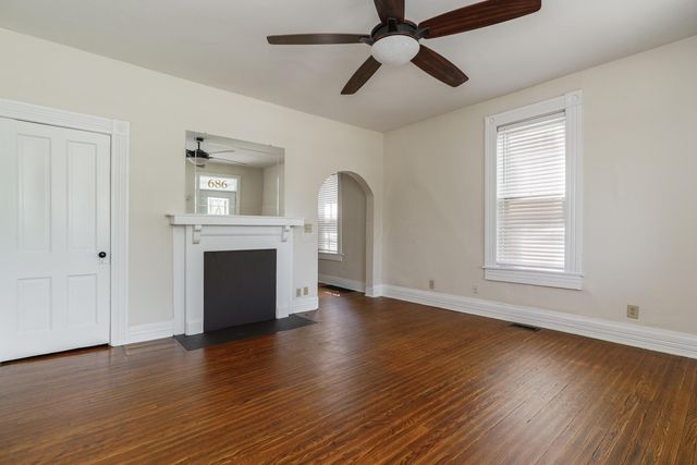 686 Hamlet Street, Columbus, OH 43215