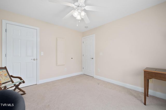 484 Wyndham Drive, Gray, TN 37615