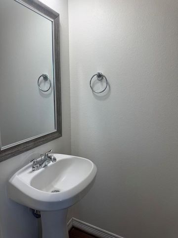 1198 Jones Butler Road 1702, College Station, TX 77840