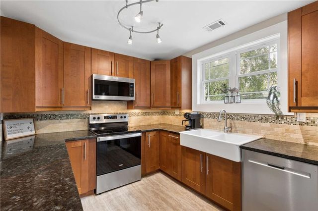 350 Garden Lane NW, Atlanta, GA 30309