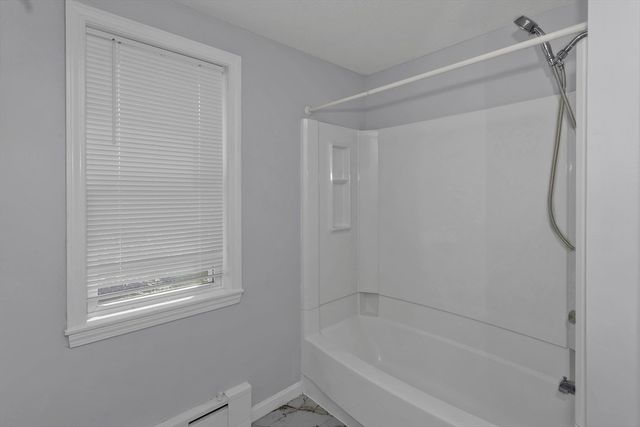 19 Church St, Agawam, MA 01001