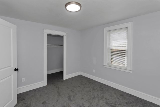 19 Church St, Agawam, MA 01001