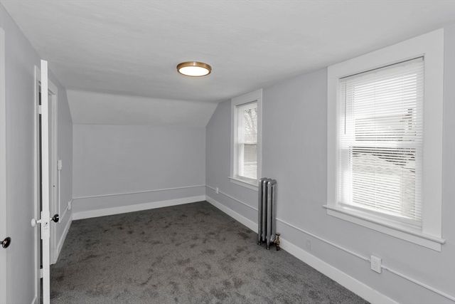 19 Church St, Agawam, MA 01001