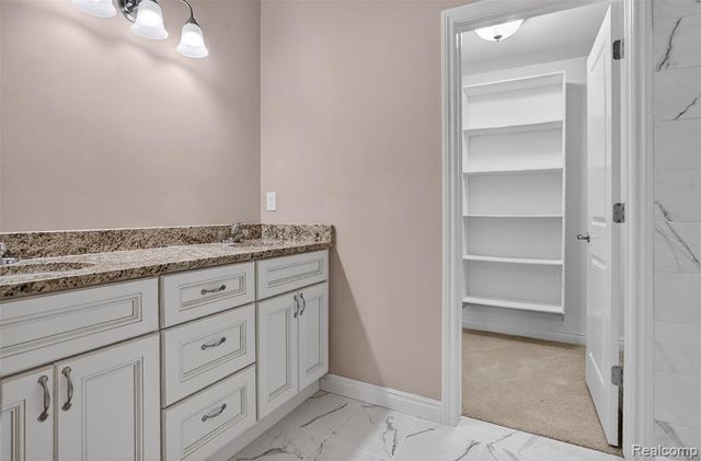 16535 Savor Lane 27, Clinton Township, MI 48035