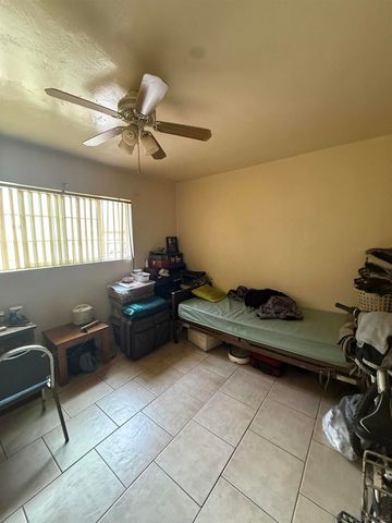 3105 Central, San Diego, CA 92105