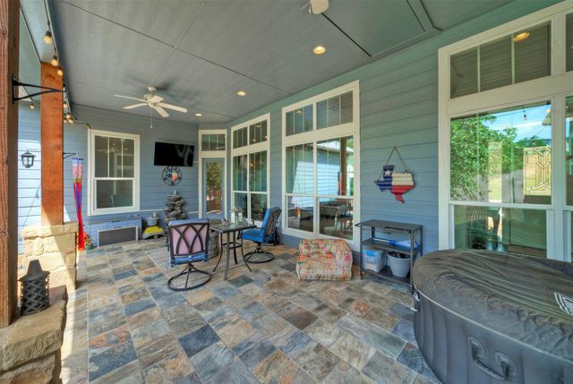 108 Pukoo DR, Bastrop, TX 78602