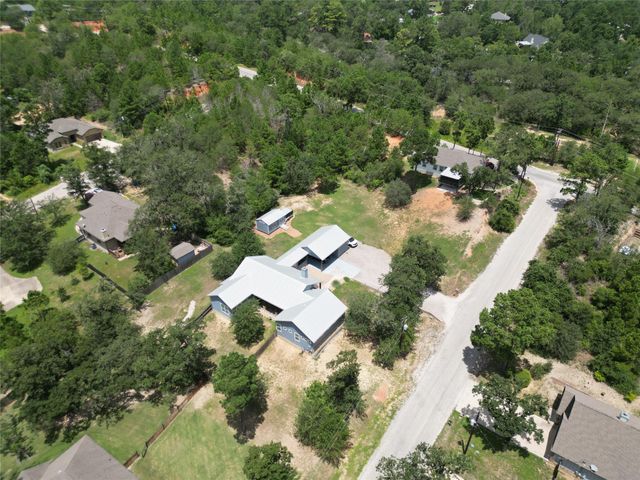 108 Pukoo DR, Bastrop, TX 78602