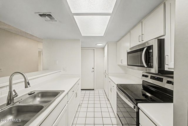 1021 S GREENFIELD Road 1198, Mesa, AZ 85206